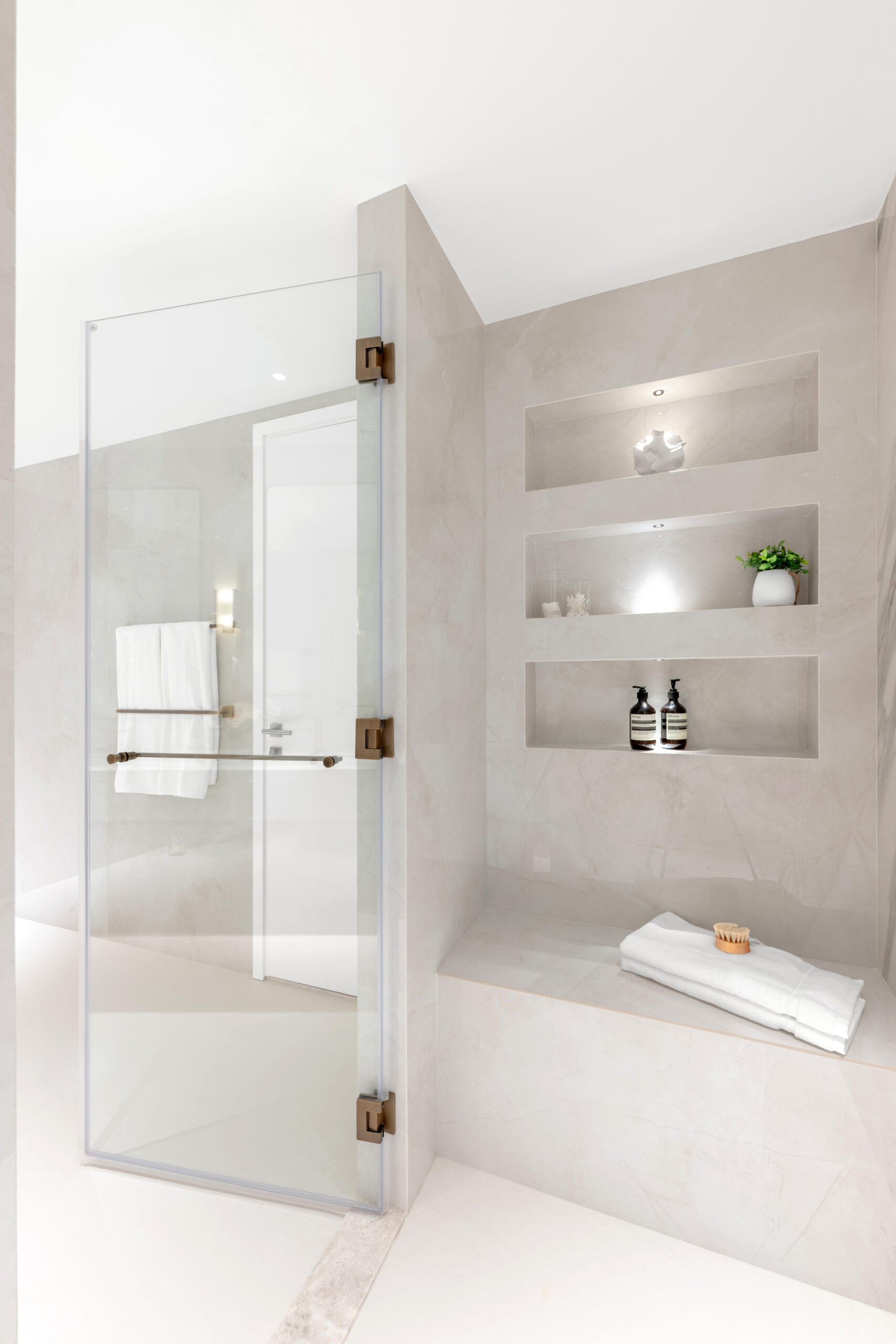 4. master bath limestone house difc copy